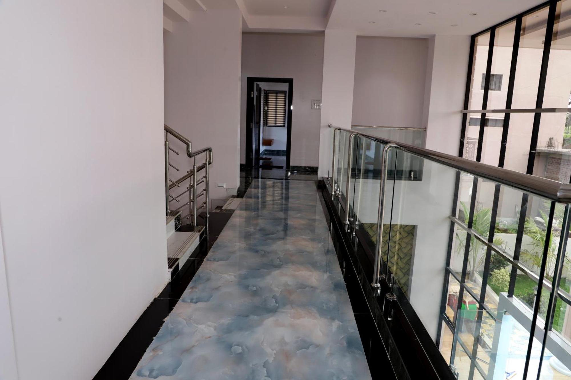 Khuldabad Hotel Grand מראה חיצוני תמונה